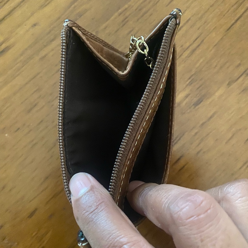 Cartera - Picture 4 of 5